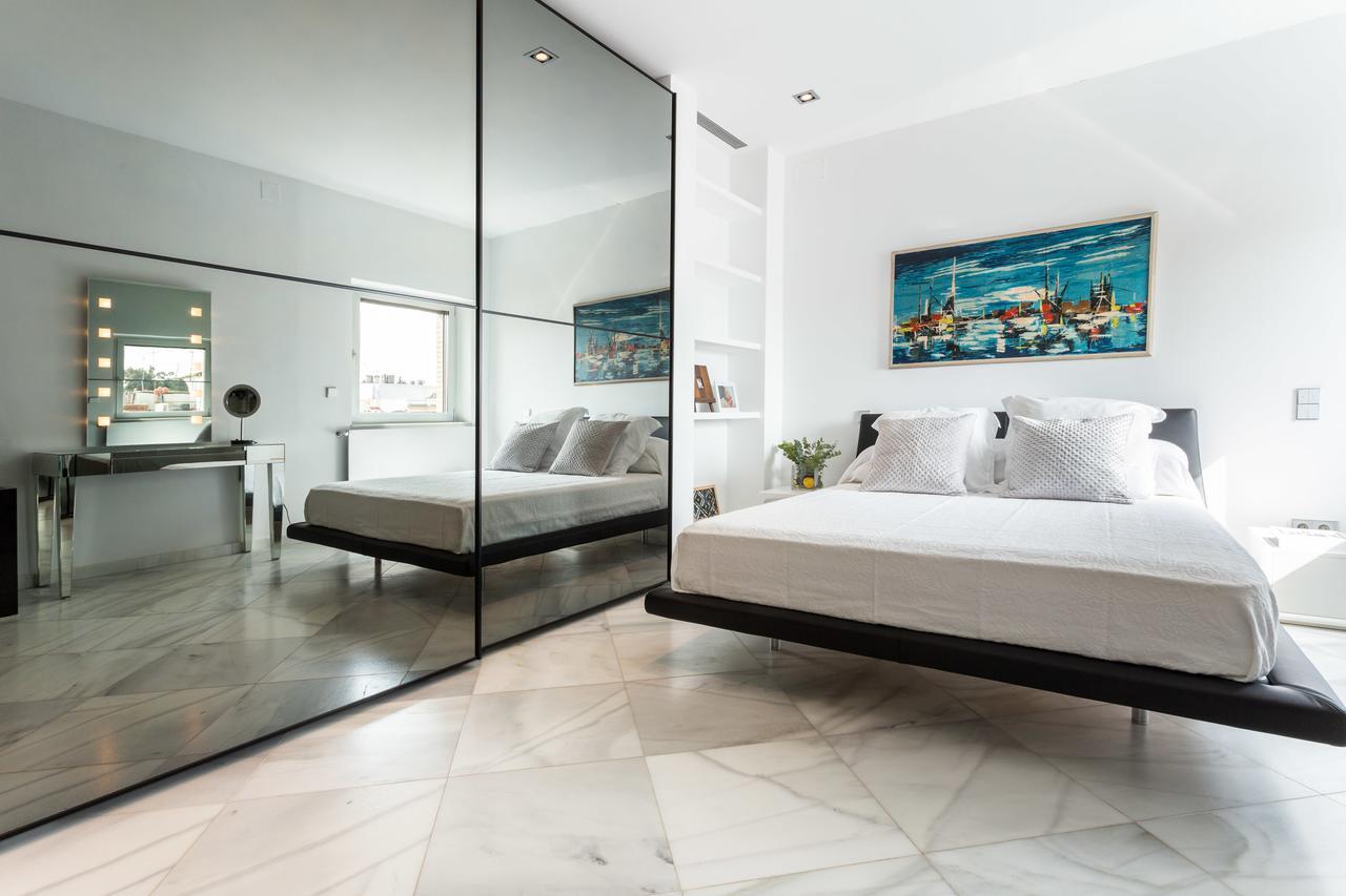 Puerta Del Leon Apartman Sevilla Kültér fotó